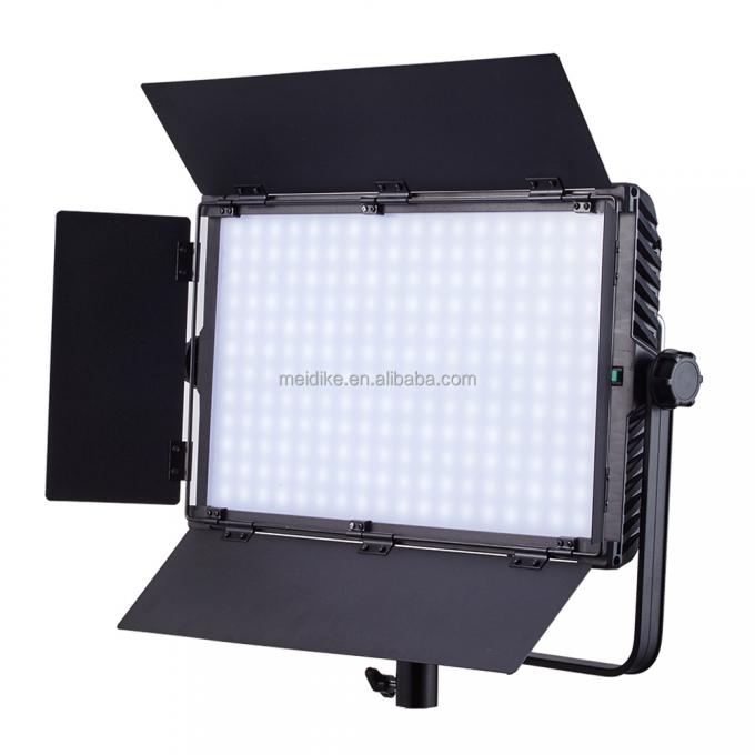 Il video studio bianco freddo di 5500K LED accende 7000LM a pile 95CRI 0